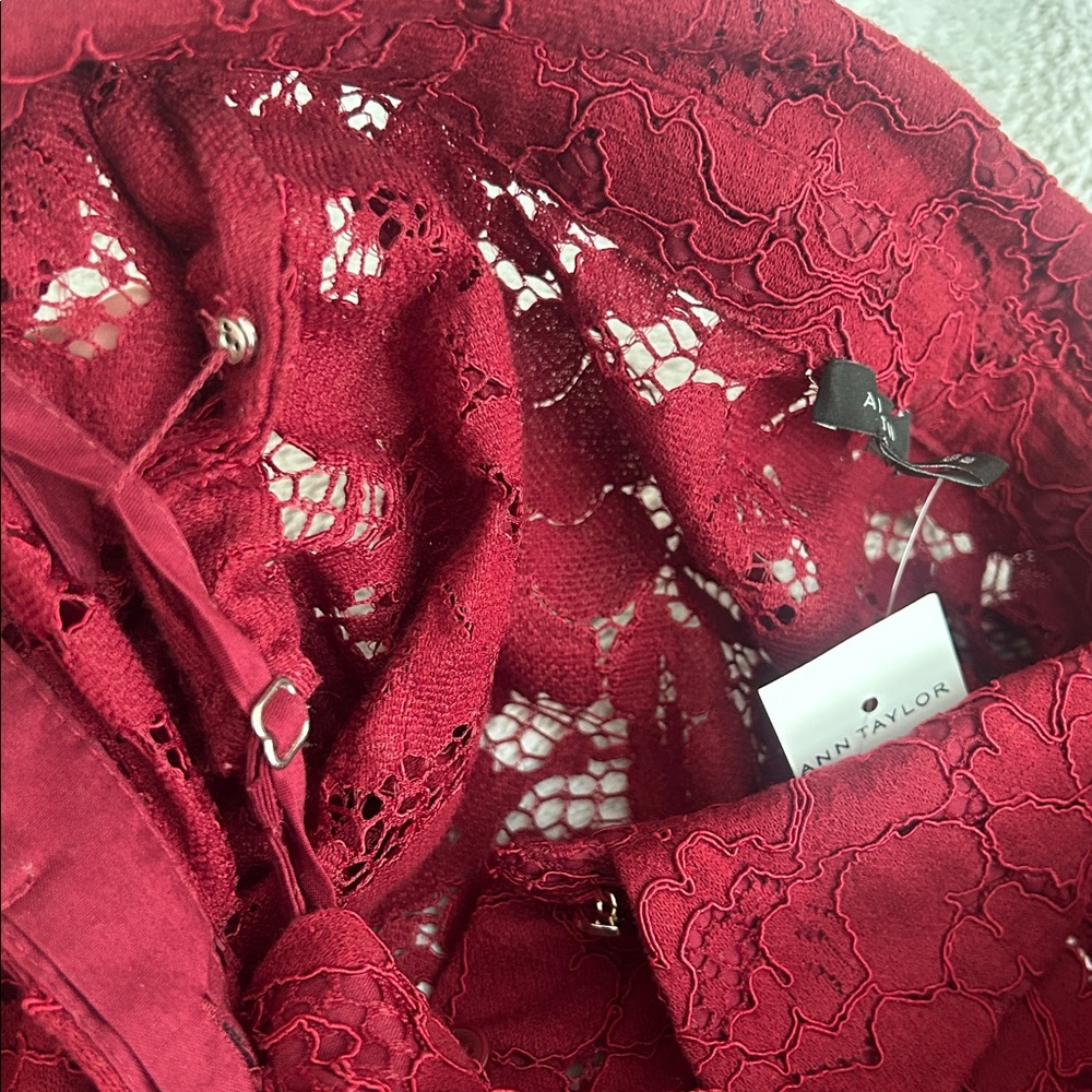 NWT Ann Taylor lace shirt with cami - Picture 12 of 12